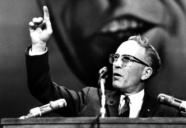 Tommy-Douglas